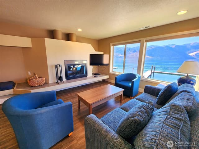 Property photo for 1 Lakeside 717-I, Manson photo 5