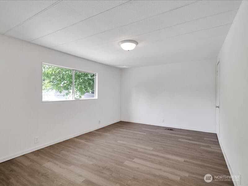 Property photo for 15430 SE 116th Street, Renton photo 28