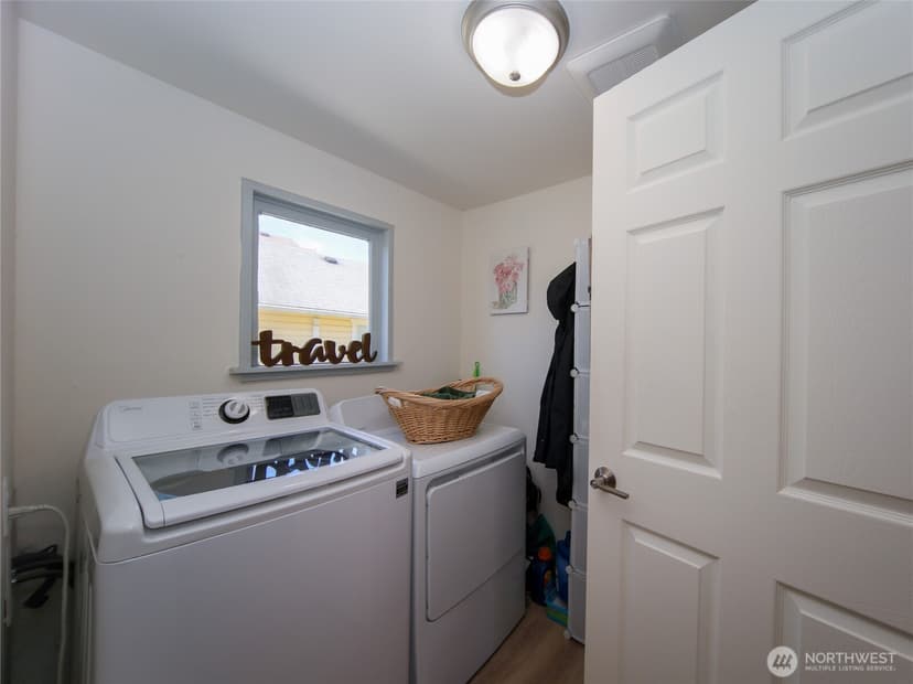 Property photo for 318 S French Avenue, Arlington photo 10