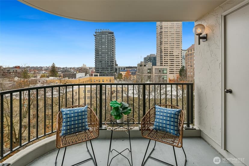 Property photo for 1120 Spring Street #802, Seattle photo 2
