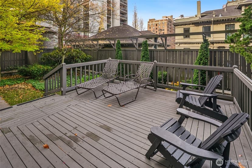 Property photo for 1120 Spring Street #802, Seattle photo 24
