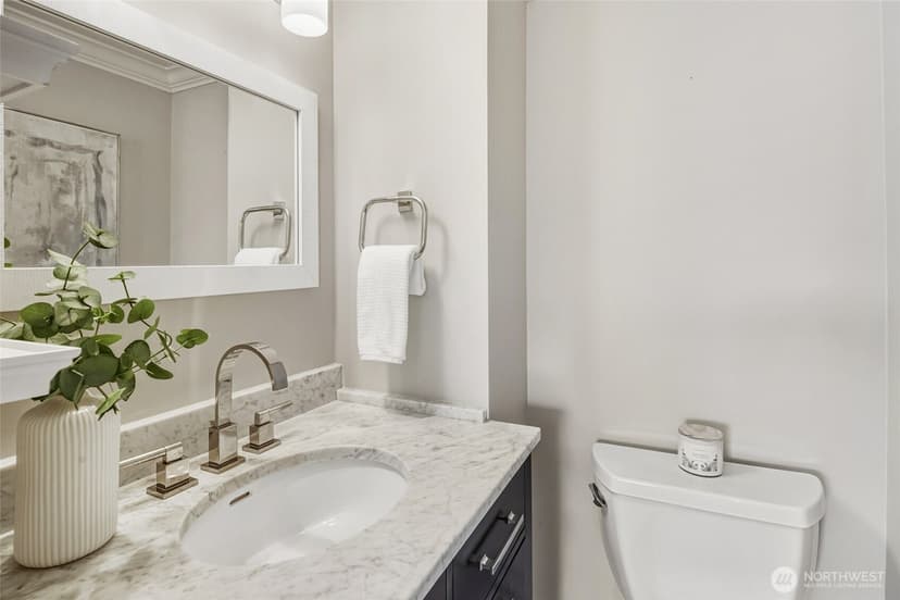 Property photo for 1120 Spring Street #802, Seattle photo 12