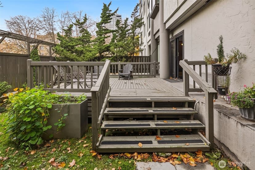 Property photo for 1120 Spring Street #802, Seattle photo 25