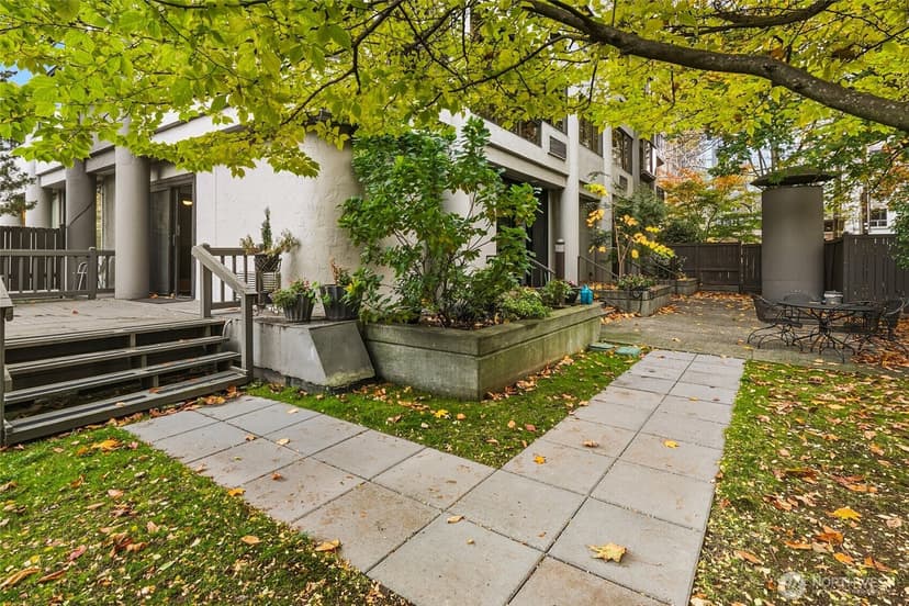 Property photo for 1120 Spring Street #802, Seattle photo 26