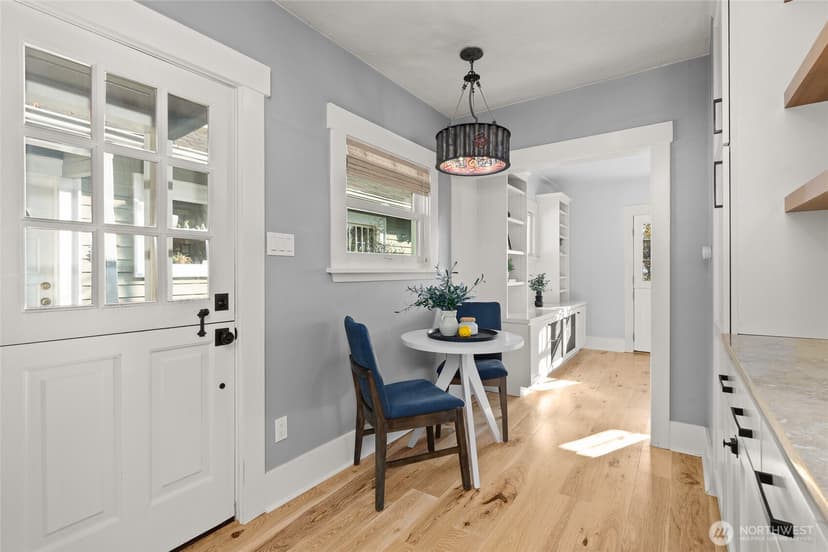 Property photo for 1611 Taylor Avenue N, Seattle photo 12