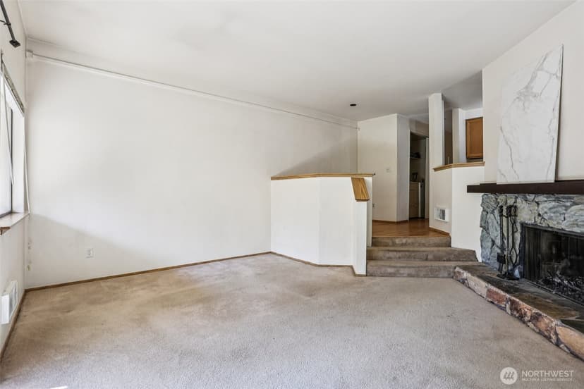 Property photo for 12044 96th Avenue NE #213, Kirkland photo 5