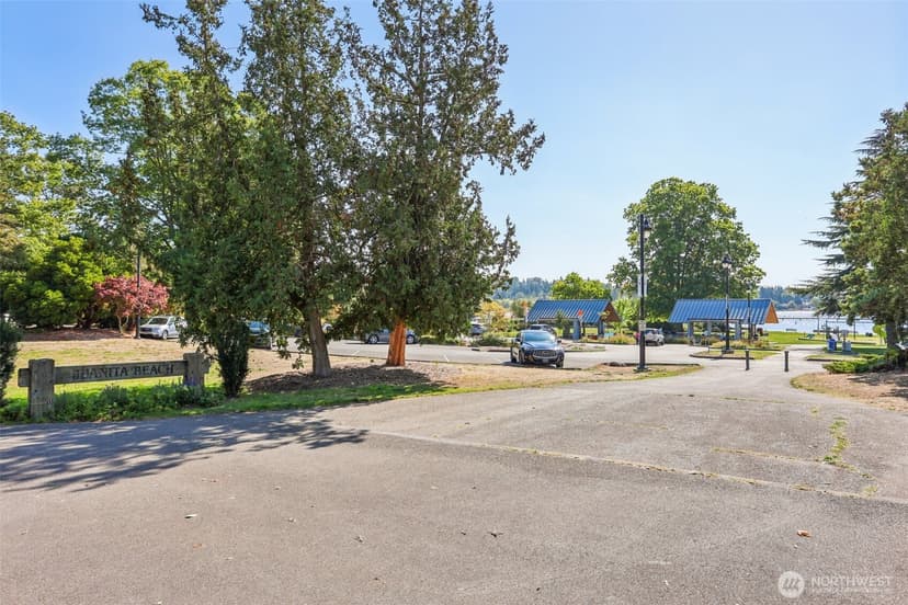 Property photo for 12044 96th Avenue NE #213, Kirkland photo 15