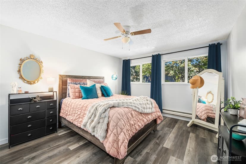 Property photo for 15156 65th Avenue S #1012, Tukwila photo 8