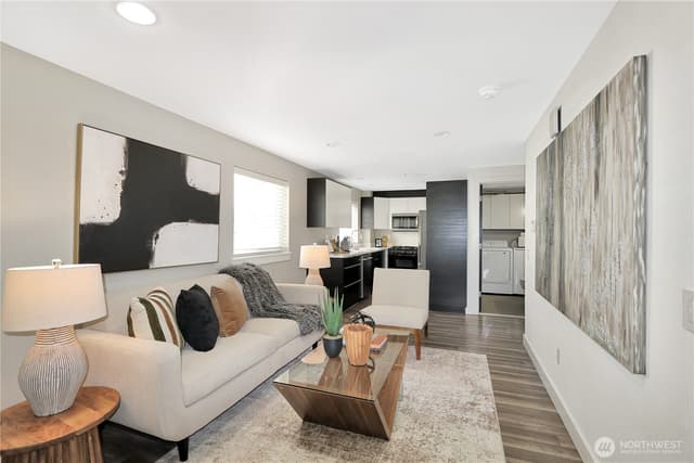 Property photo for 1533 18th Avenue S #5, Seattle
