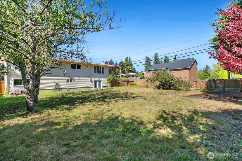 Property photo for 18809 65th Place W, Lynnwood photo 23