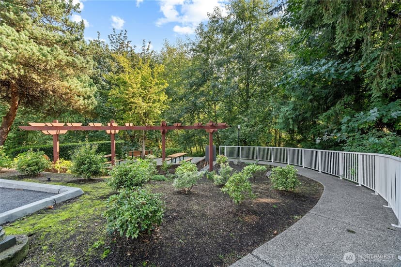 Property photo for 6515 134th Place SE #F3, Snohomish photo 37