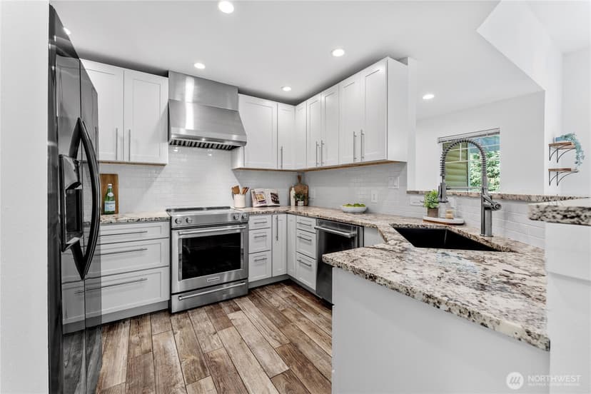 Property photo for 6515 134th Place SE #F3, Snohomish photo 5