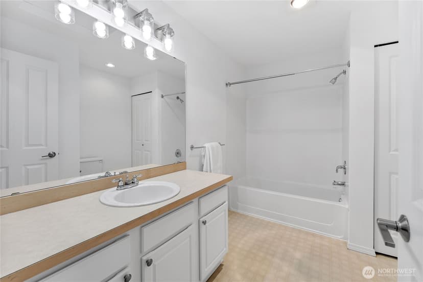 Property photo for 6515 134th Place SE #F3, Snohomish photo 16