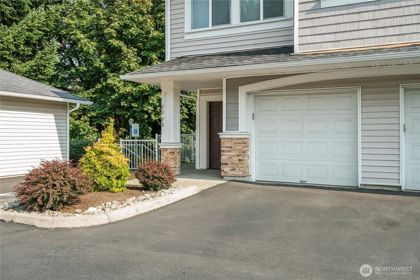 Property photo for 6515 134th Place SE #F3, Snohomish photo 30