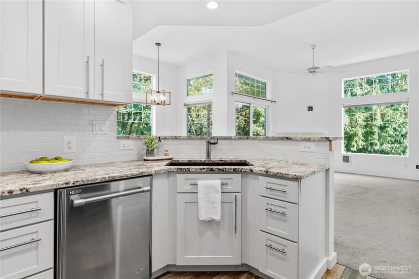 Property photo for 6515 134th Place SE #F3, Snohomish photo 7
