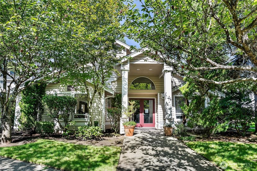 Property photo for 19230 Forest Park Drive NE #J131, Lake Forest Park photo 24