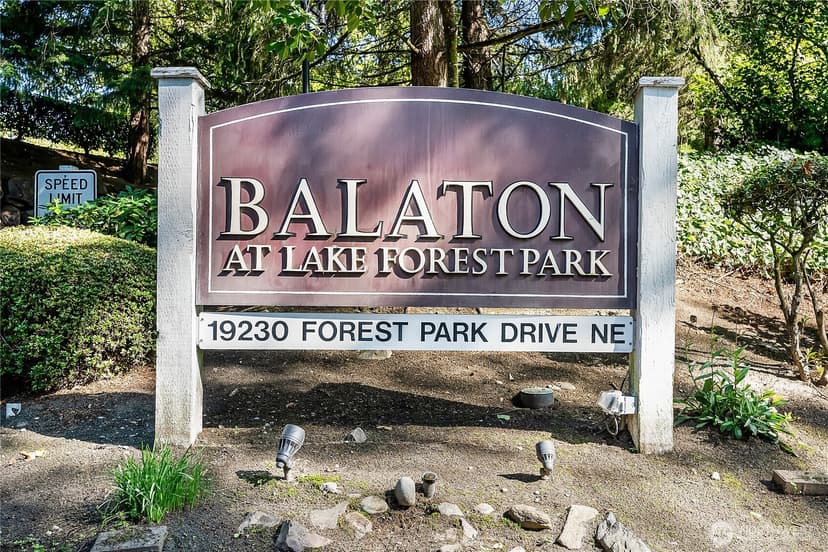 Property photo for 19230 Forest Park Drive NE #J131, Lake Forest Park photo 38