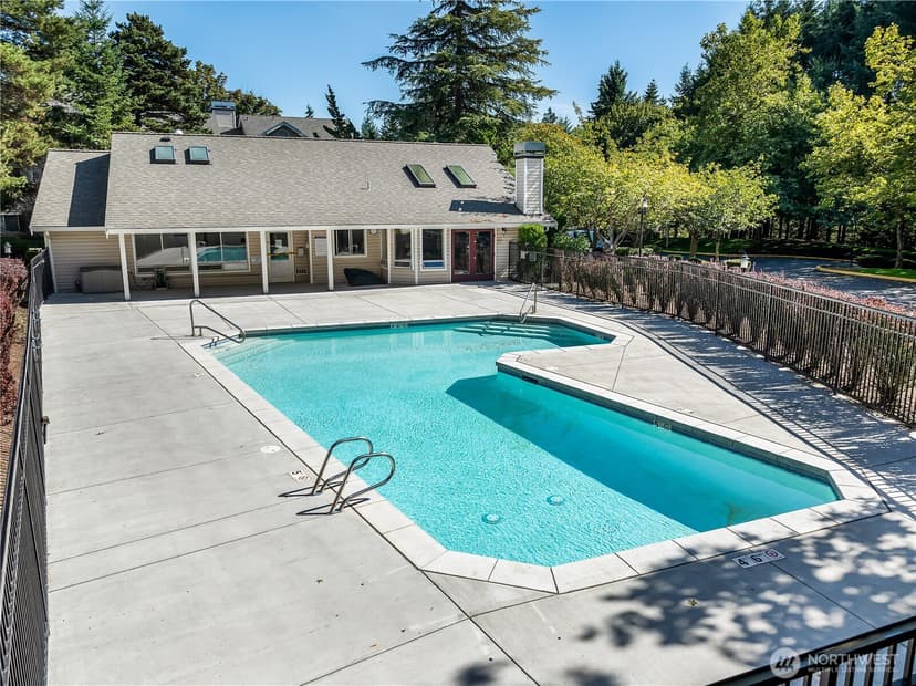 Property photo for 19230 Forest Park Drive NE #J131, Lake Forest Park photo 25