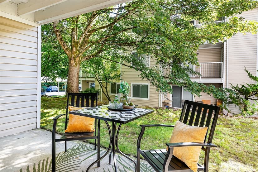 Property photo for 19230 Forest Park Drive NE #J131, Lake Forest Park photo 22