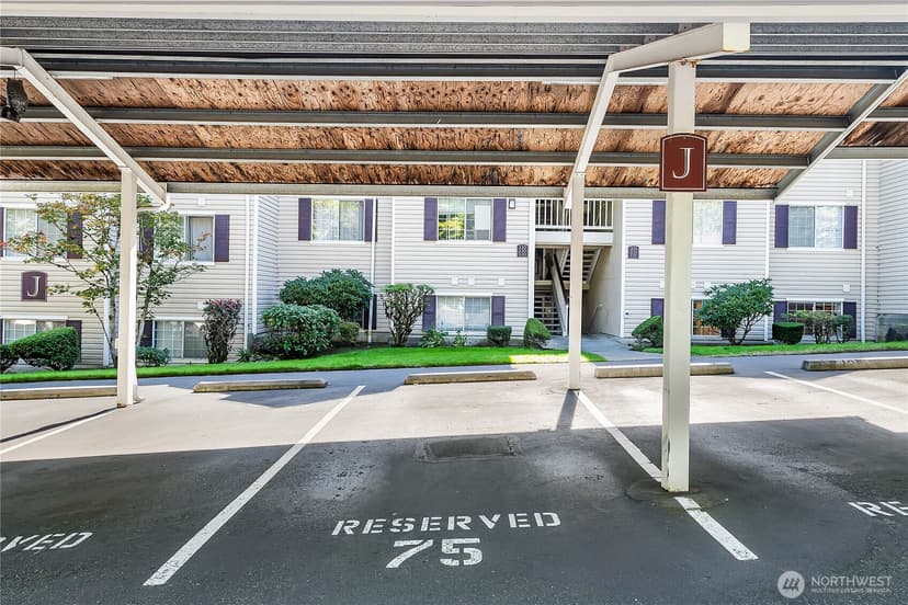 Property photo for 19230 Forest Park Drive NE #J131, Lake Forest Park photo 33