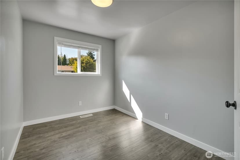 Property photo for 3501 S Webster St, Seattle photo 14