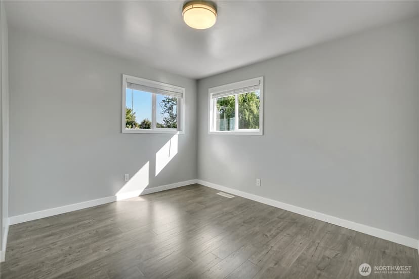 Property photo for 3501 S Webster St, Seattle photo 15