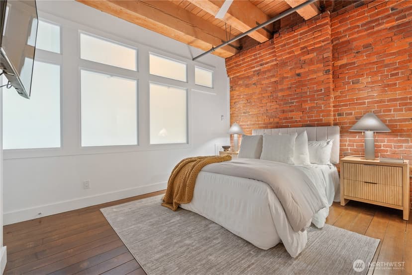 Property photo for 210 S 3rd Avenue #2D, Seattle photo 15
