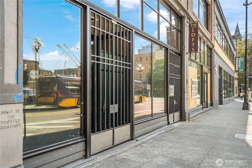 Property photo for 210 S 3rd Avenue #2D, Seattle photo 20