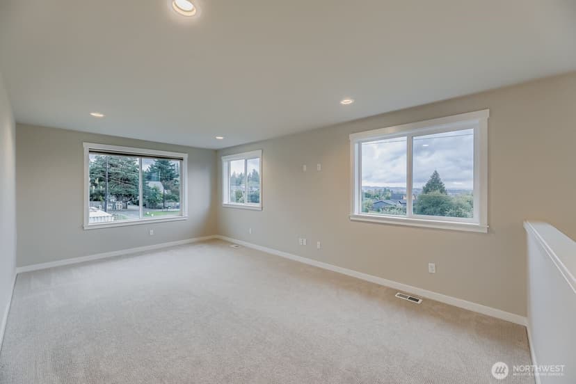 Property photo for 7620 9th Street SE, Lake Stevens photo 14