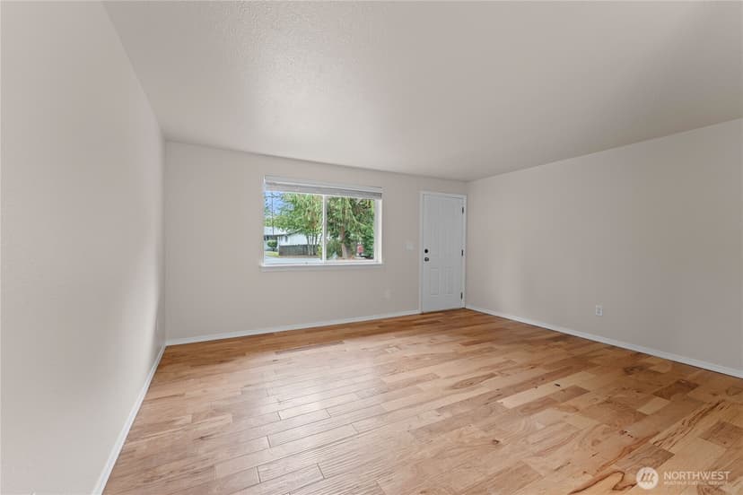 Property photo for 10214 13th Avenue Ct E #F, Tacoma photo 9