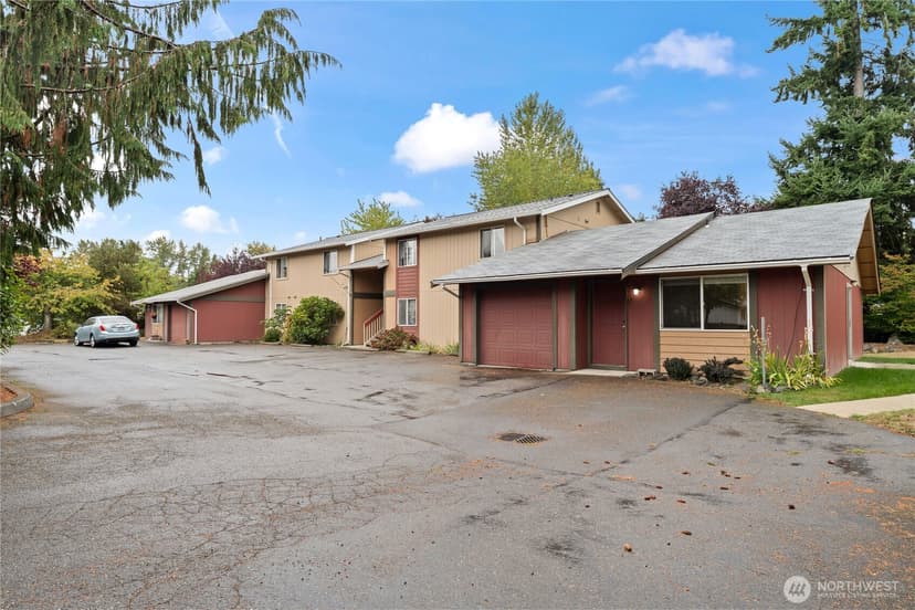 Property photo for 10214 13th Avenue Ct E #F, Tacoma photo 7