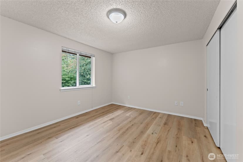 Property photo for 10214 13th Avenue Ct E #F, Tacoma photo 20
