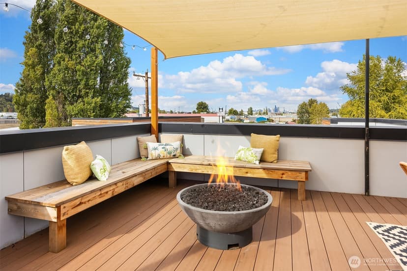 Property photo for 545 S Sullivan Street #C, Seattle photo 31