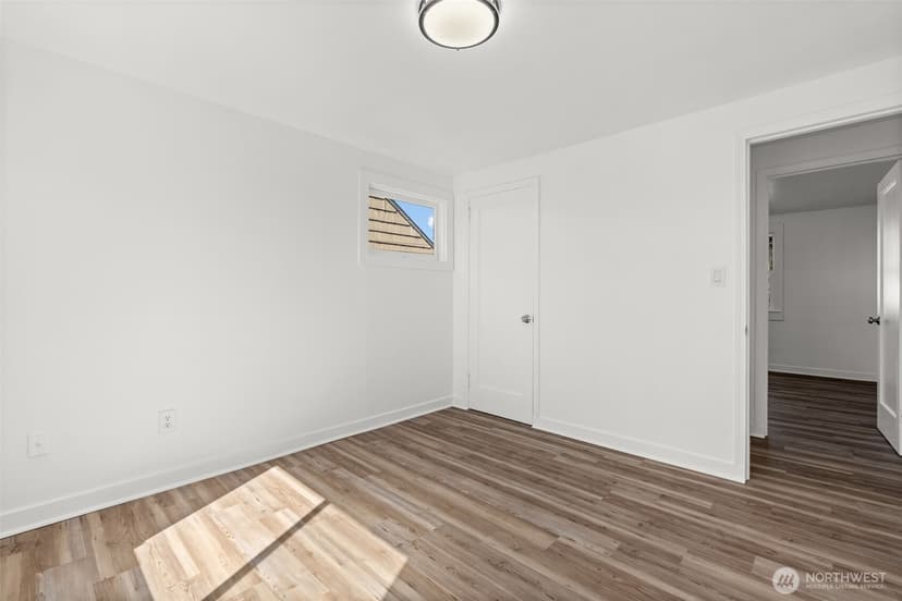 Property photo for 1040 S Geiger Street, Tacoma photo 17