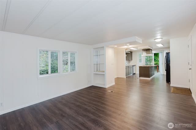Property photo for 5673 Bethel Road SE #28, Port Orchard photo 2