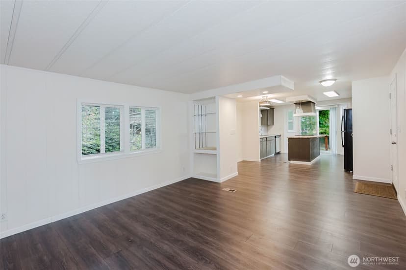 Property photo for 5673 Bethel Road SE #28, Port Orchard photo 2