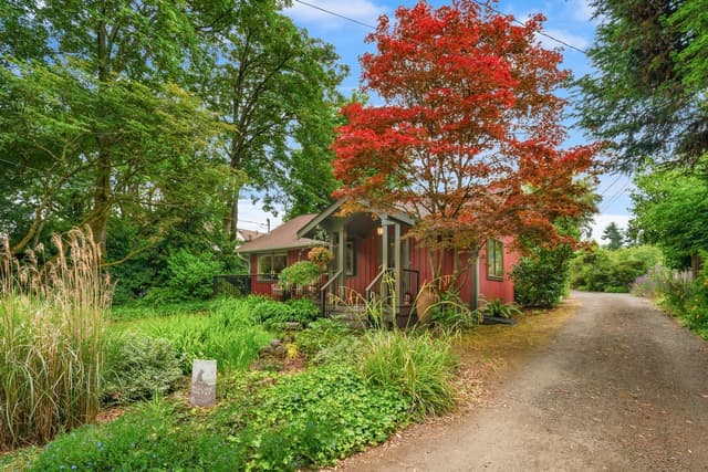 Property photo for 18115 Beall Road SW, Vashon photo 2