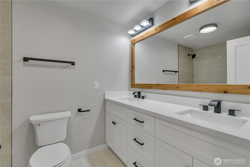 Property photo for 621 SW 297 Street, Federal Way photo 19