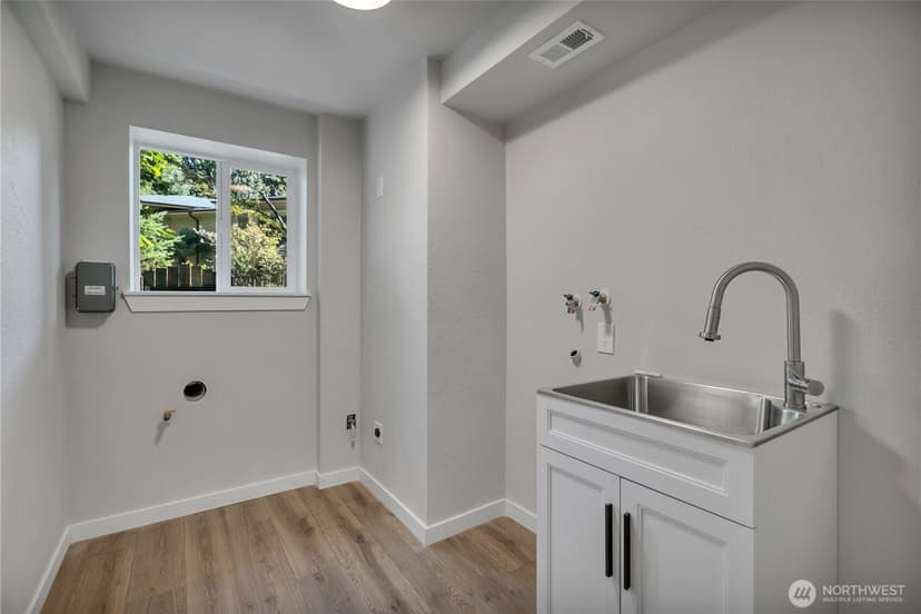 Property photo for 621 SW 297 Street, Federal Way photo 25