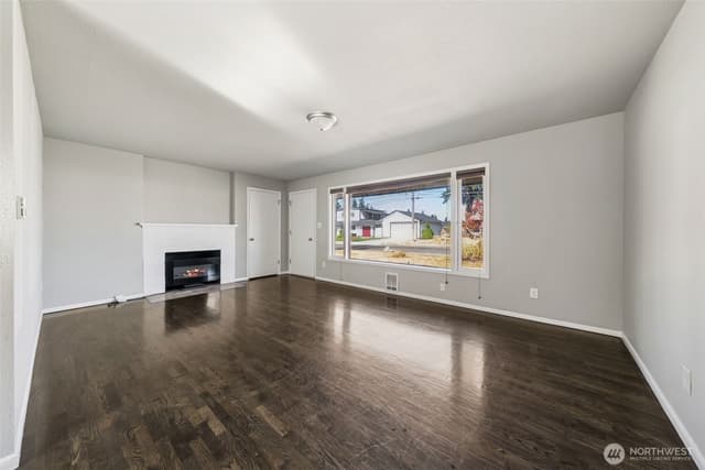 Property photo for 1510 Violet Meadow Street S, Tacoma photo 3
