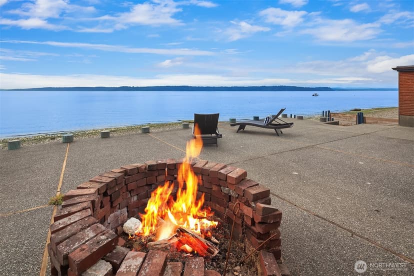 Property photo for 11259 Arroyo Beach Place SW, Seattle photo 32