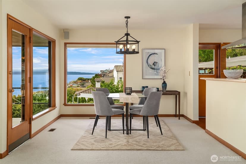 Property photo for 11259 Arroyo Beach Place SW, Seattle photo 11