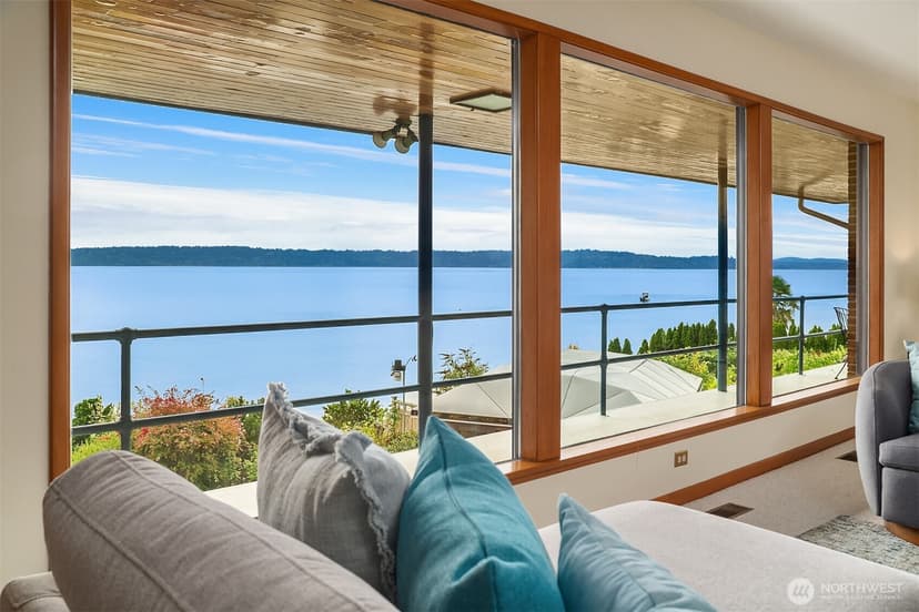 Property photo for 11259 Arroyo Beach Place SW, Seattle photo 6