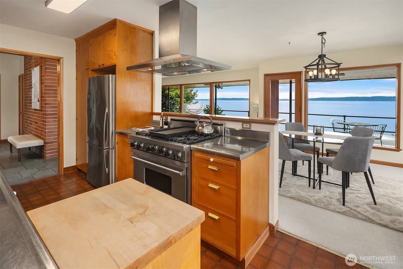 Property photo for 11259 Arroyo Beach Place SW, Seattle photo 14