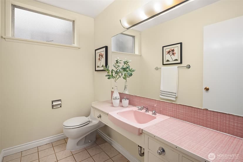 Property photo for 11259 Arroyo Beach Place SW, Seattle photo 22