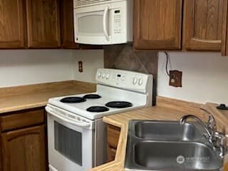 Property photo for 2617 NE 4th Street #134, Renton photo 12