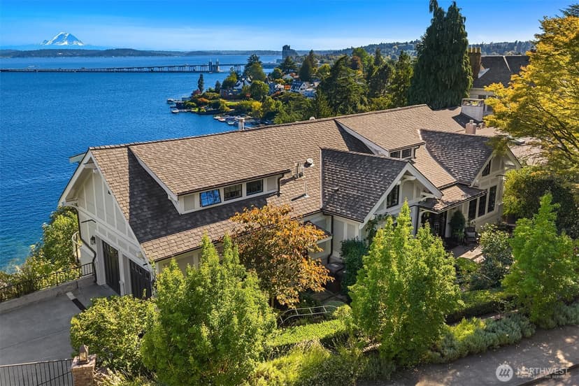 Property photo for 3408 E Laurelhurst Drive NE, Seattle photo 18
