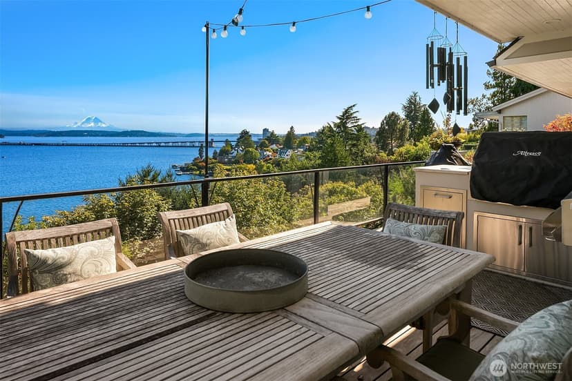 Property photo for 3408 E Laurelhurst Drive NE, Seattle photo 13