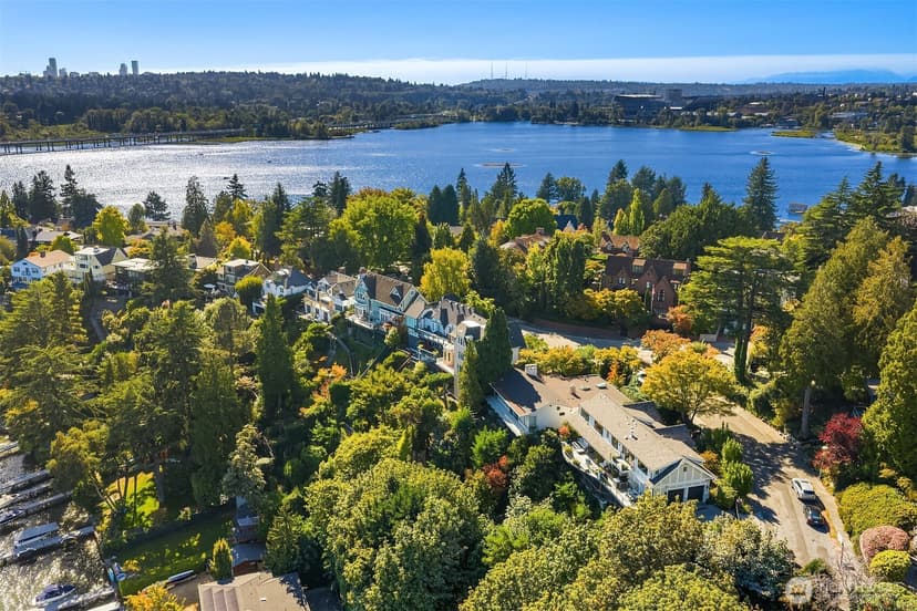 Property photo for 3408 E Laurelhurst Drive NE, Seattle photo 37