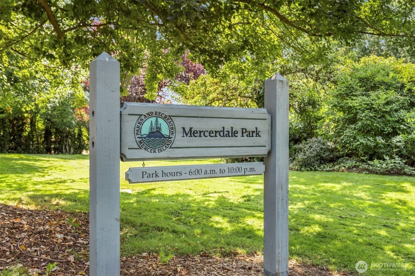 Property photo for 5044 Butterworth Road, Mercer Island photo 34
